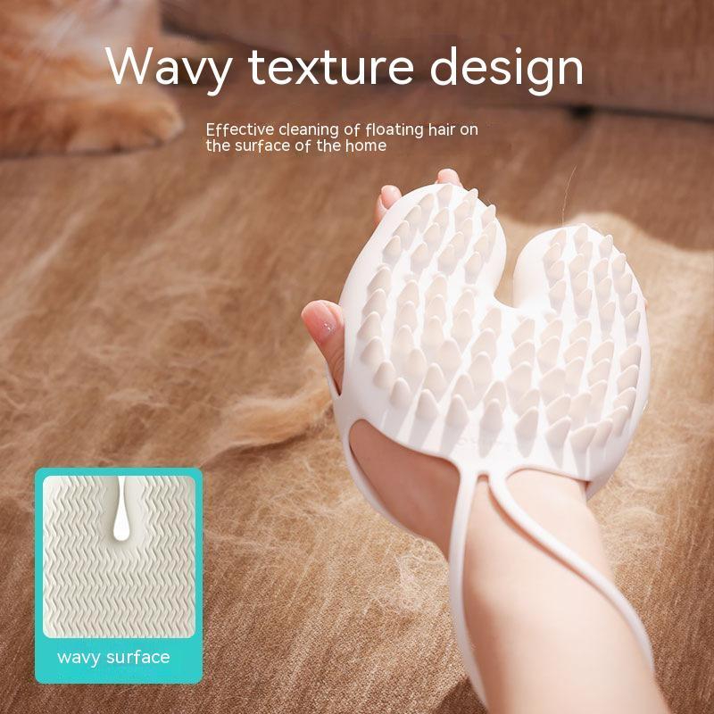 Gentle Dog / Pet Grooming Glove For Easy Hair Removal & Less Shedding