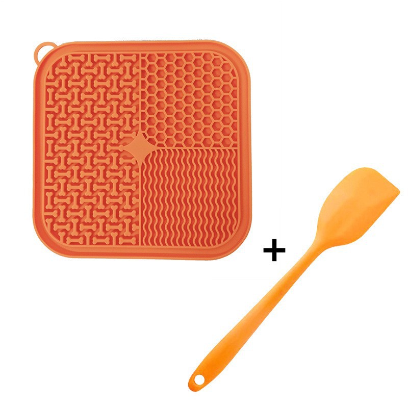 Anxiety Relief Lick Mat For Dogs / Pets With Strong Suction Cups